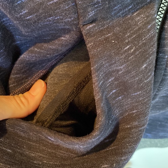 Lululemon Scuba Hoodie - Picture 10 of 10